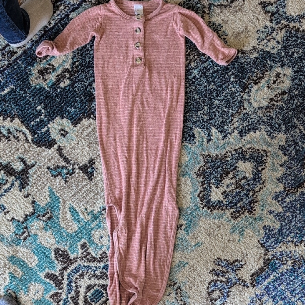 Lou Lou Newborn Baby Knotted Gown